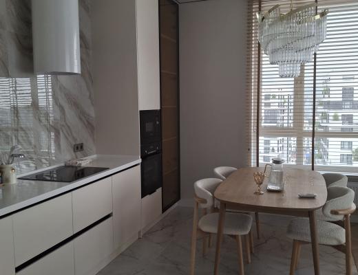 3-room apartment, 18th/21st floor, in the Alfarabi 27 residential complex, Bostandyk district, Alfarabi Seifullina