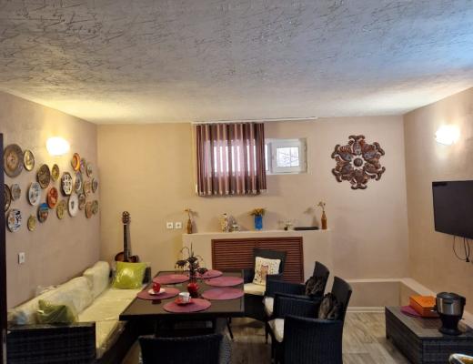 9-room house on Ospanova, microdistrict. Tau Samal, Medeu district