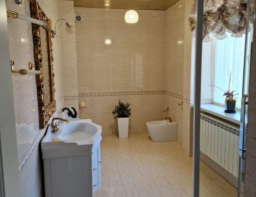 9-room house on Ospanova, microdistrict. Tau Samal, Medeu district